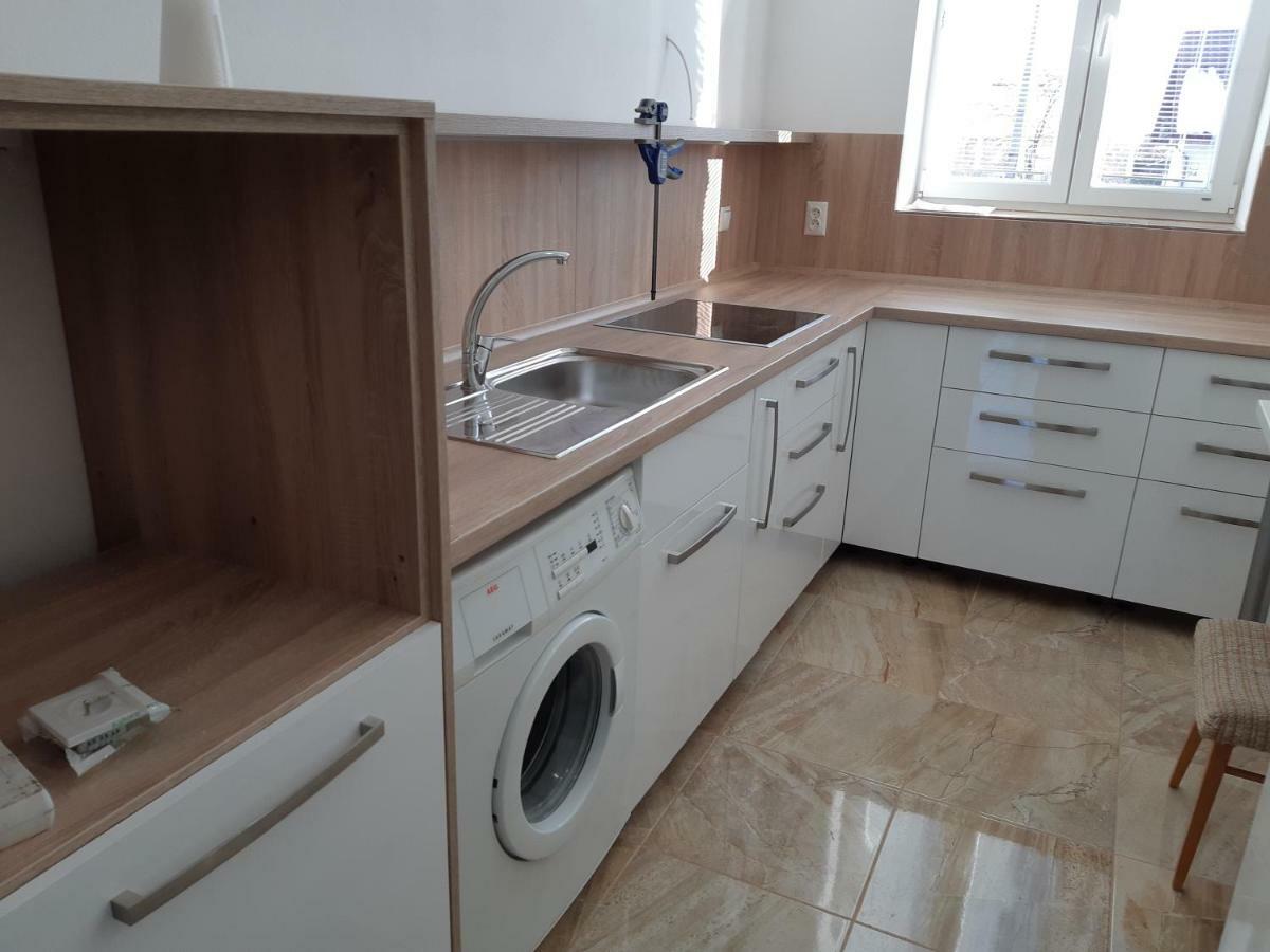 Apartman Yvet Sucany Экстерьер фото